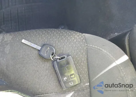 2020 Chevrolet Silverado 1500 4Wd Short Bed Custom from USA, damaged, VIN 1GCPYBEH9LZ153297